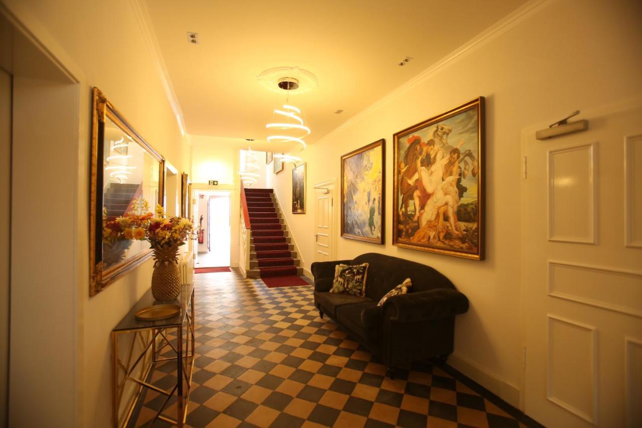 קירכיימבולנדן Weisses Ross Designhotel מראה חיצוני תמונה